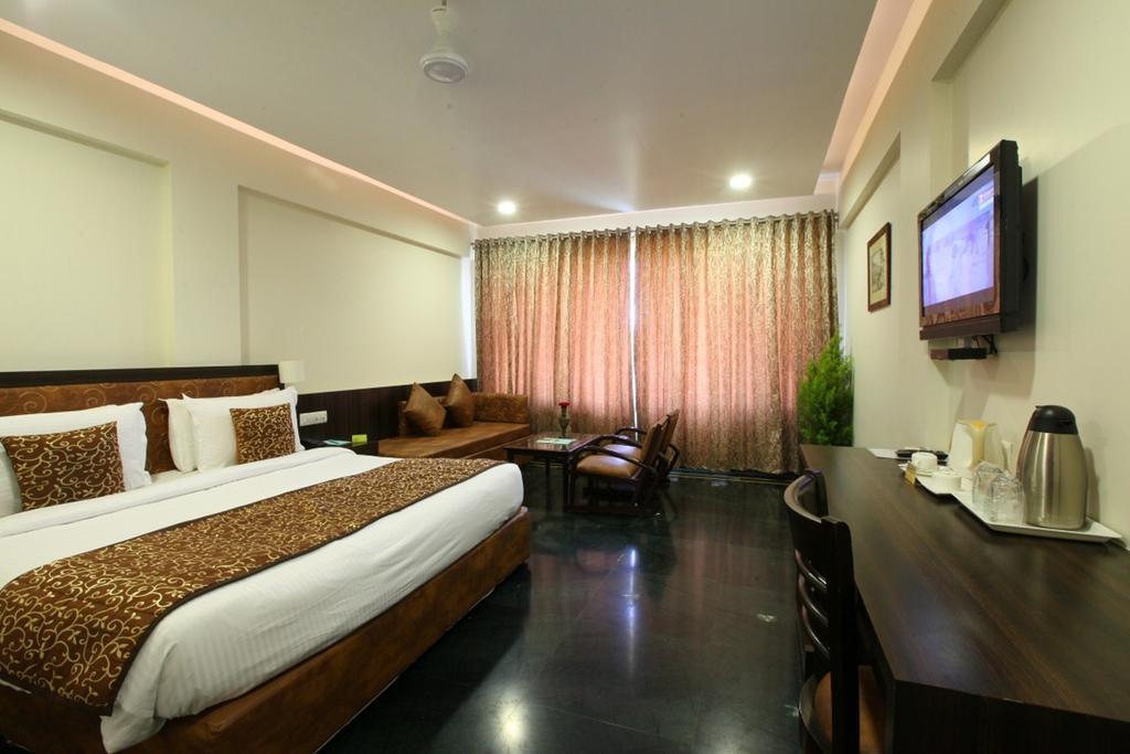 Shilpi Hill Resort Saputara Habitación foto